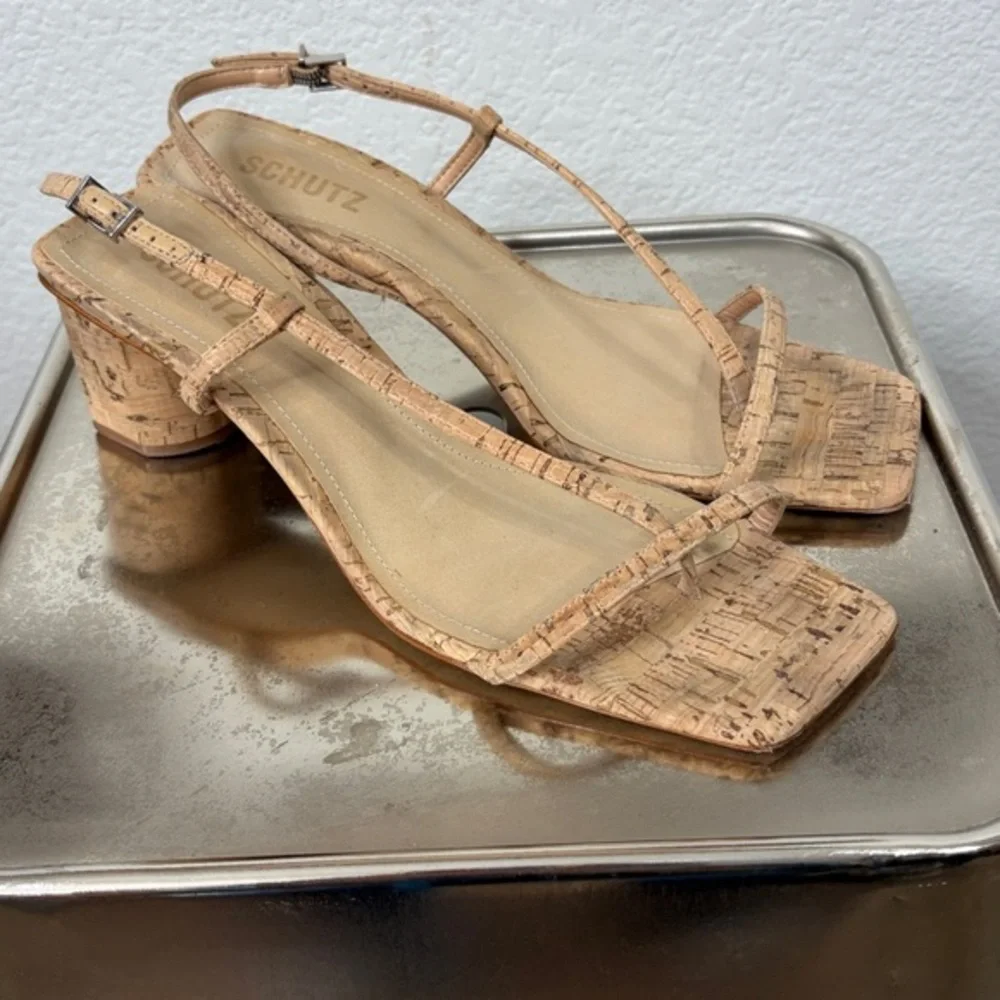 Schutz Heloise Size 9 T Strap Block Heel Open Toe Cork Sandals - Picture 4 of 9